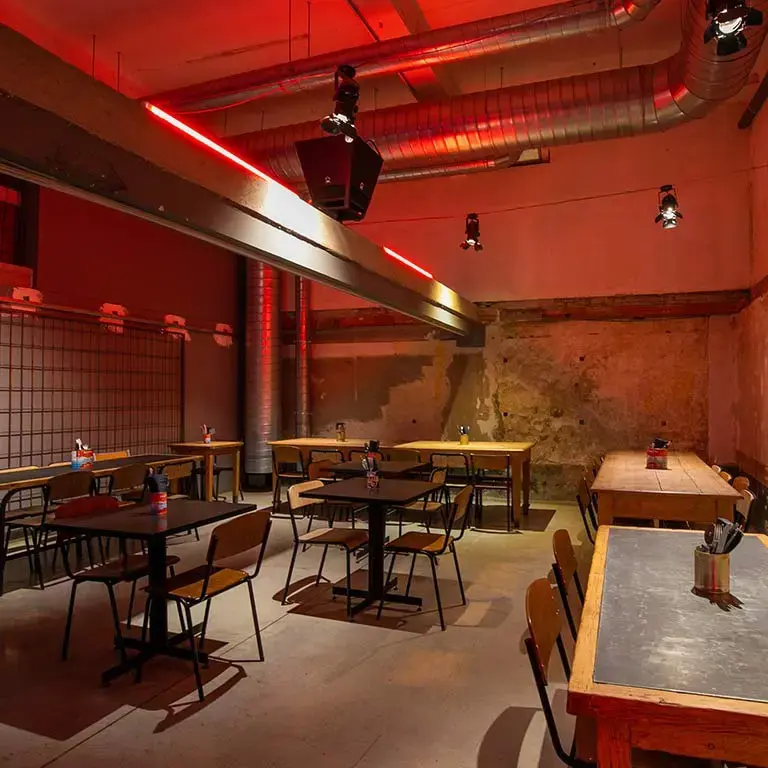 Trafalgar Pizza Club