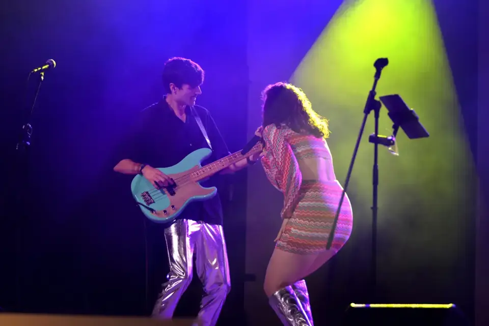 Leen Loud Band, música para eventos · 13