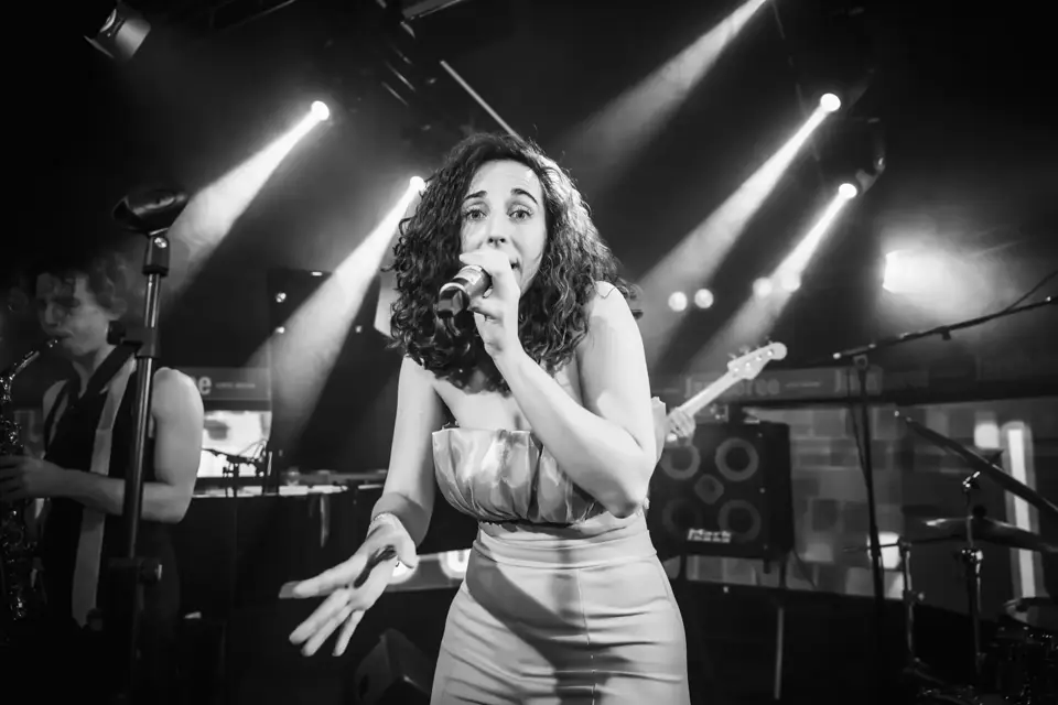 Leen Loud Band, música para eventos · 30