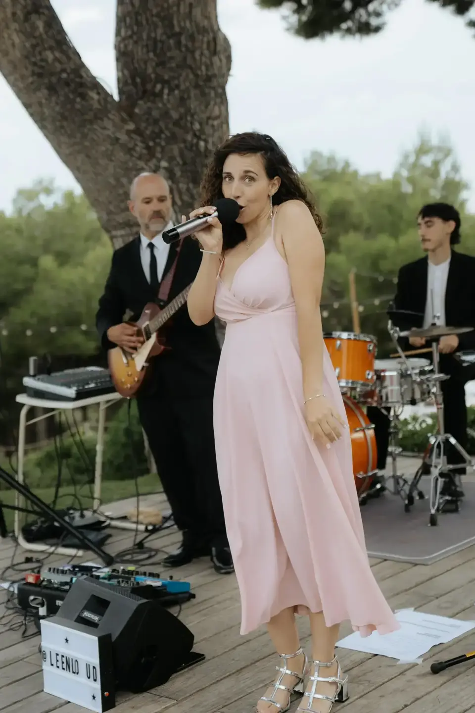 Leen Loud Band, música para eventos · 9