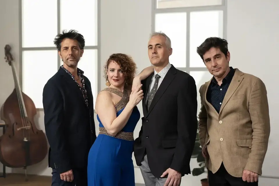 Classic Covers Quartet · 5