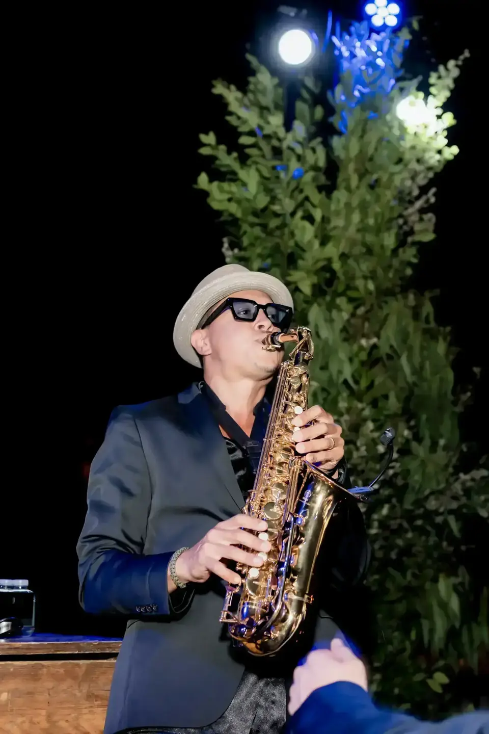 Dúo voz y saxo · 2